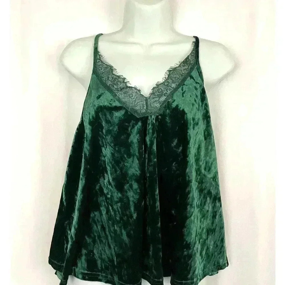 illa illa Green Velvet Tank Top MEDIUM Lace Trim Women's - Picture 6 of 11